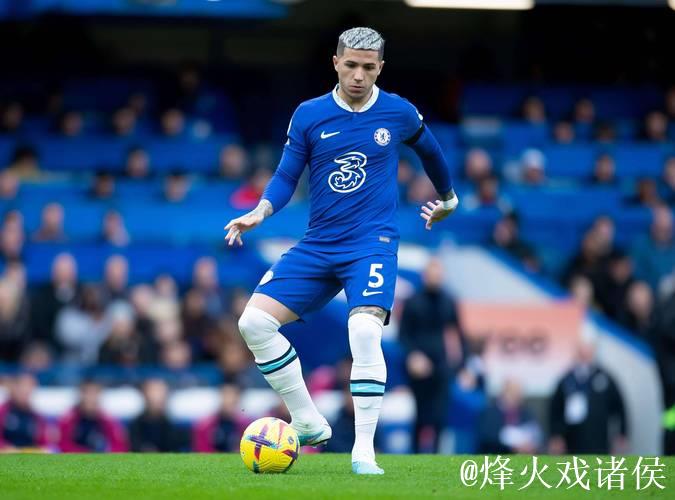 埃贝尔：对阵本菲卡的困难众所周知，迎战葡萄牙球队需全力以赴